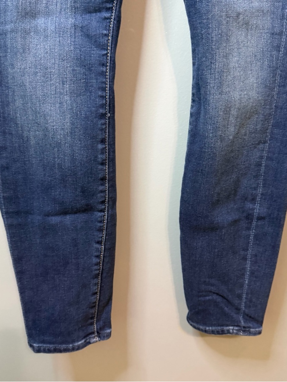 7 For All Mankind Ankle Gwenevere Mid Rise Skinny Jeans – Size 25 (26X26.5) - Picture 6 of 16